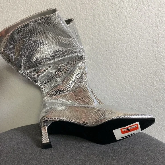 Steve Madden silver slouch boots - Picture 6 of 7